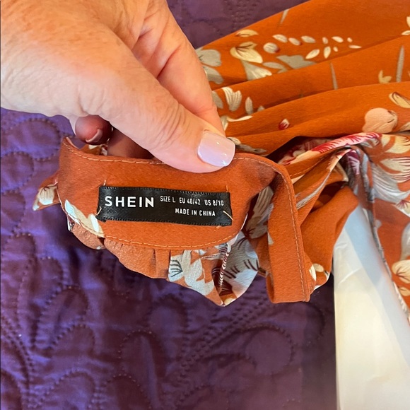 SHEIN Top Bundle (3 Tops) - Picture 6 of 10